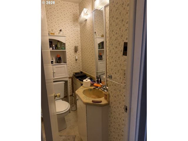 55 FEDERAL Ln, Eugene, OR 97404