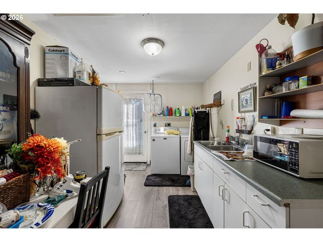 55 FEDERAL Ln, Eugene, OR 97404