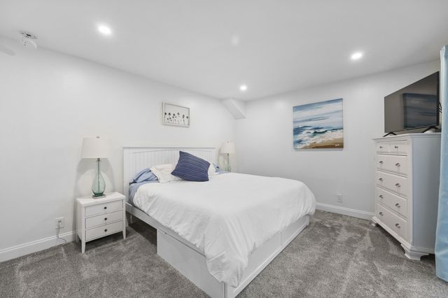 17235 Bay Street, Jupiter, FL 33477