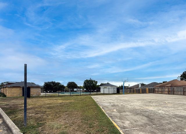 8526 Rita Blanca, Converse, TX 78109
