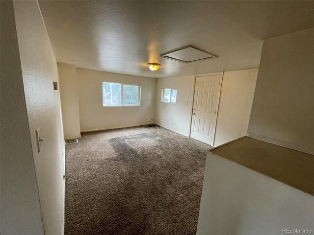 370 S Stuart St, Denver, CO 80219