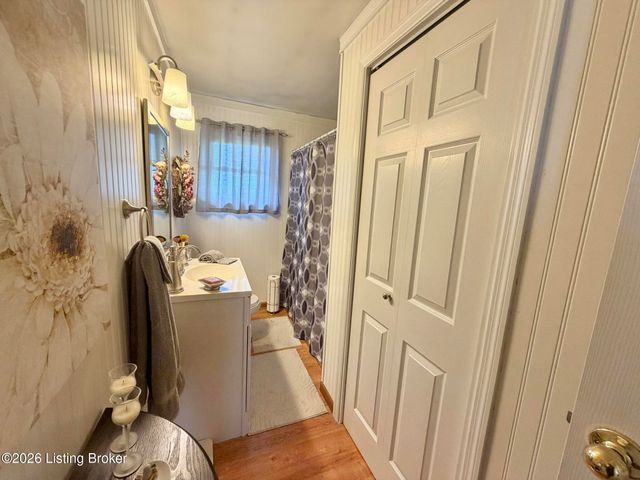 157 Stout St, Mt Washington, KY 40047