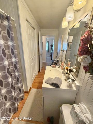 157 Stout St, Mt Washington, KY 40047