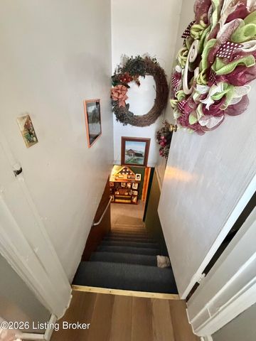 157 Stout St, Mt Washington, KY 40047