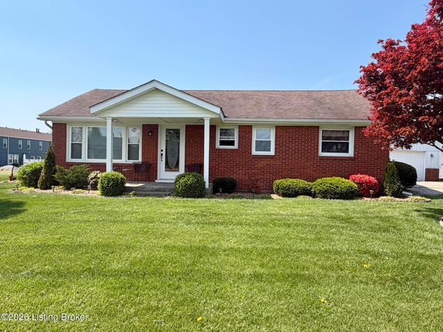 157 Stout St, Mt Washington, KY 40047