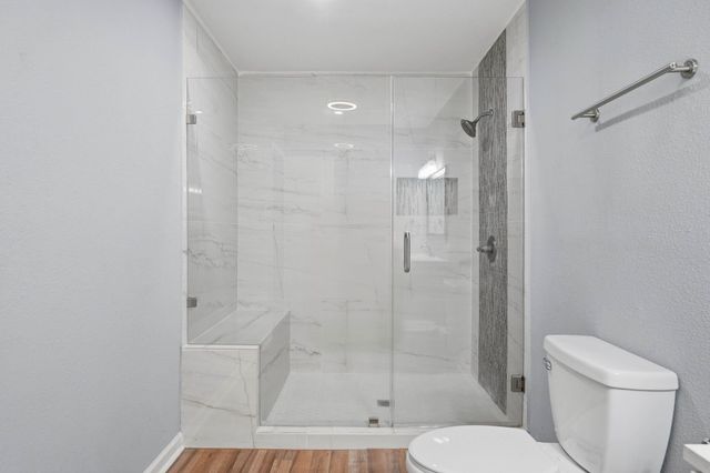 20 Moon Valley Court, Conroe, TX 77304