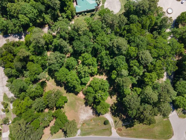 15201 Walden Road, Montgomery, TX 77356