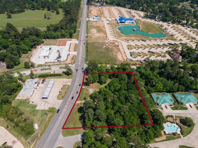 15201 Walden Road, Montgomery, TX 77356