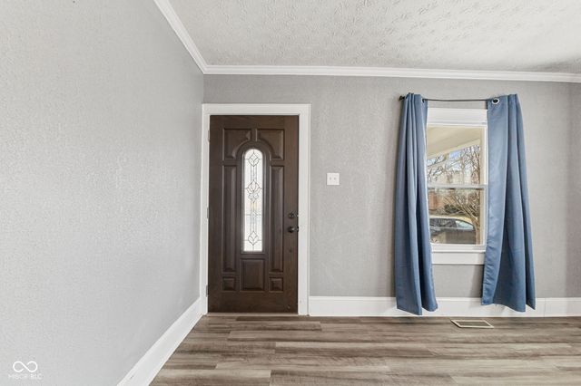 1424 N Gladstone Avenue, Indianapolis, IN 46201