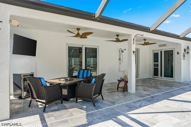 2467 Pine Woods CIR 3, Naples, FL 34105