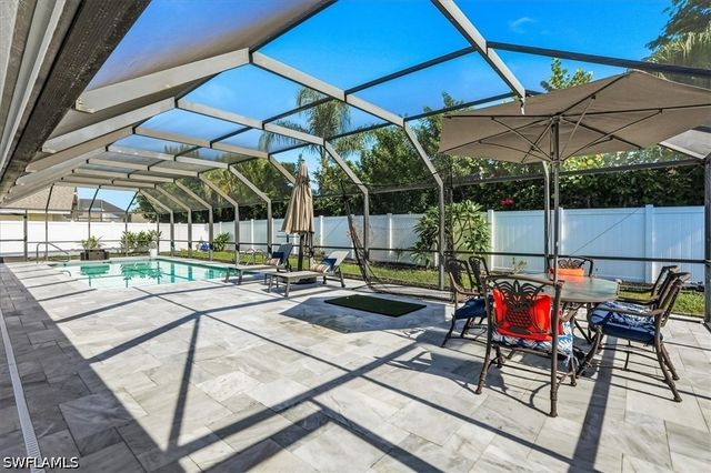 2467 Pine Woods CIR 3, Naples, FL 34105