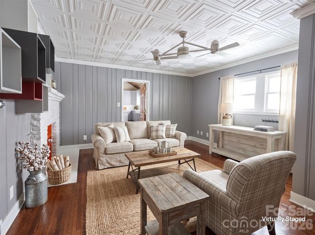 5914 Hanna Court, Charlotte, NC 28212