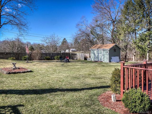 27 Edenville Road, Warwick, NY 10990