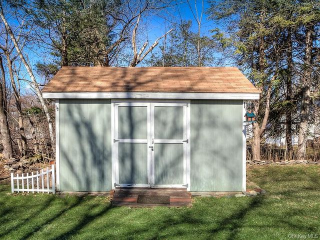 27 Edenville Road, Warwick, NY 10990
