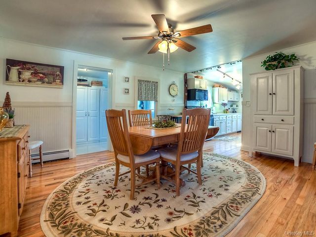 27 Edenville Road, Warwick, NY 10990