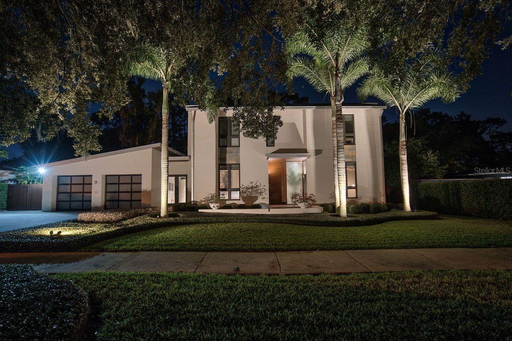 Image 2 of property listing at 1411 NOTTINGHAM STREET, Orlando, FL 32803