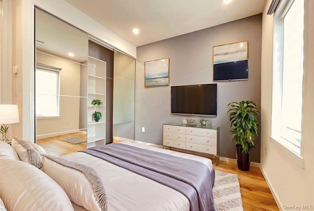 7157 69th Place Unit 2, Glendale, NY 11385