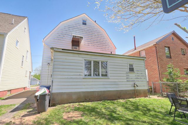 224 1st Avenue, West Haven, CT 06516