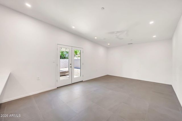 2325 N 64TH Street, Scottsdale, AZ 85257