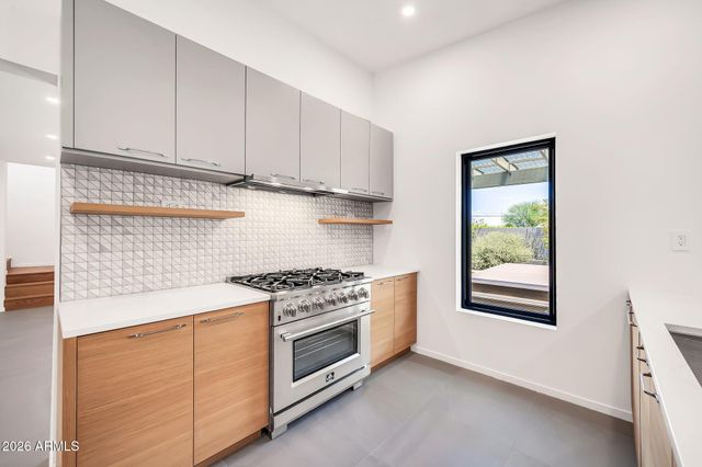 2325 N 64TH Street, Scottsdale, AZ 85257