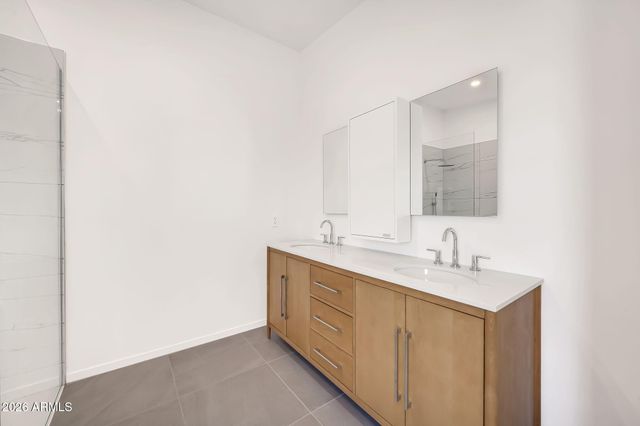 2325 N 64TH Street, Scottsdale, AZ 85257