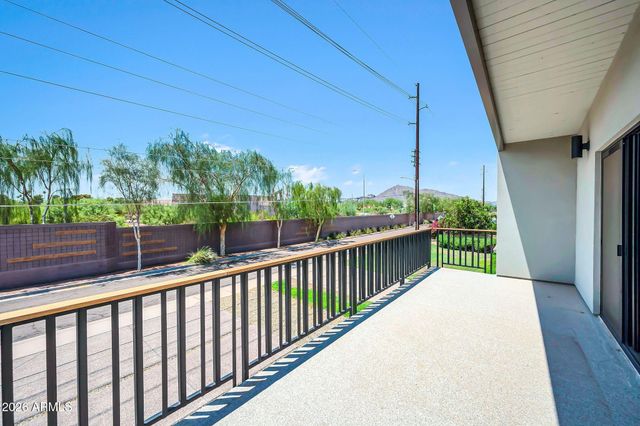 2325 N 64TH Street, Scottsdale, AZ 85257
