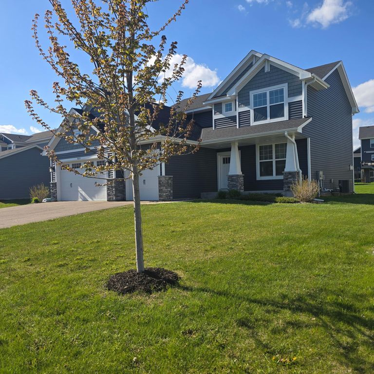 5055 Greenwood Lane, Rockford, MN 55373