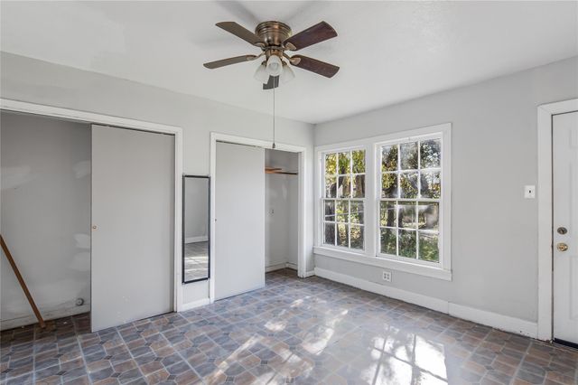 1207 E 27th Street, Bryan, TX 77803