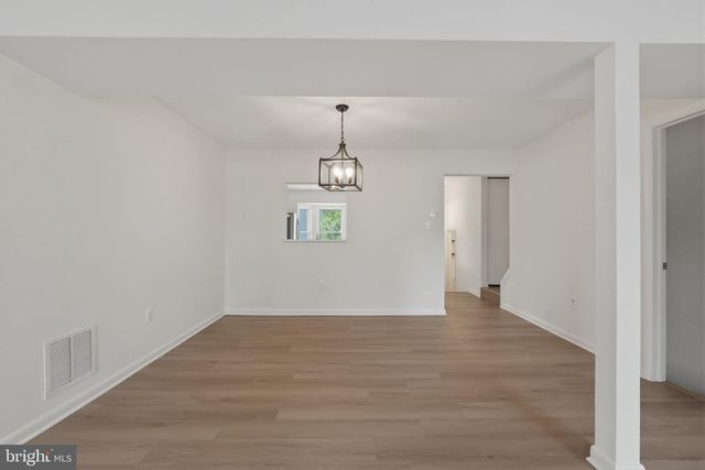 2846 SCHOOLHOUSE CIR, Silver Spring, MD 20902