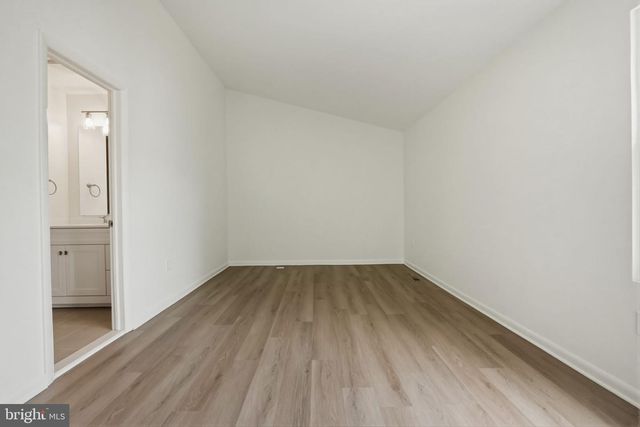 2846 SCHOOLHOUSE CIR, Silver Spring, MD 20902