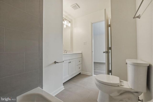 2846 SCHOOLHOUSE CIR, Silver Spring, MD 20902
