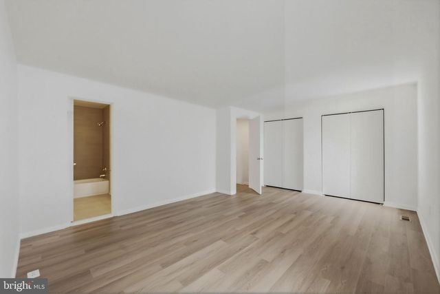 2846 SCHOOLHOUSE CIR, Silver Spring, MD 20902