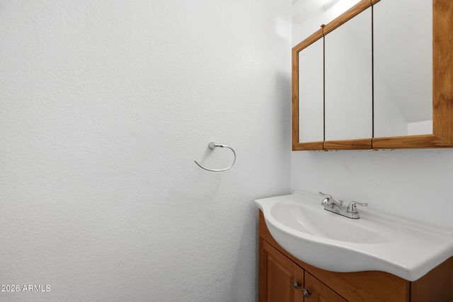 1455 N ALMA SCHOOL Road 14, Mesa, AZ 85201