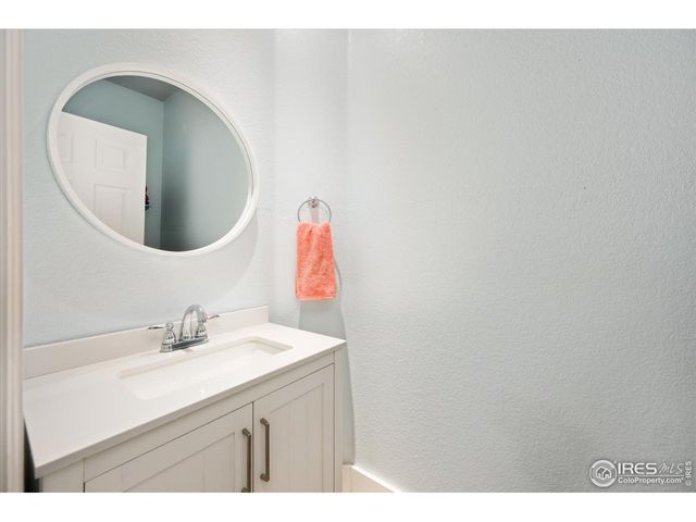 631 Sandreed Ct, Fort Collins, CO 80525