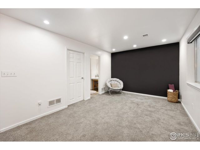 631 Sandreed Ct, Fort Collins, CO 80525