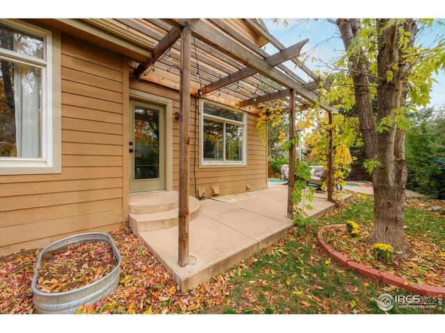 631 Sandreed Ct, Fort Collins, CO 80525