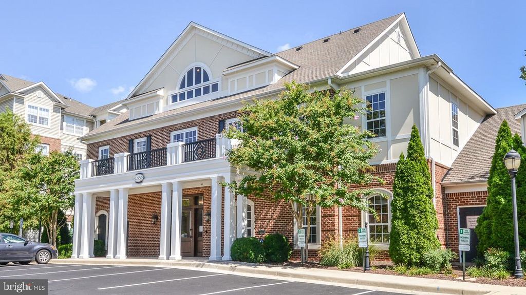 12953 CENTRE PARK CIR #222, Herndon, VA 20171