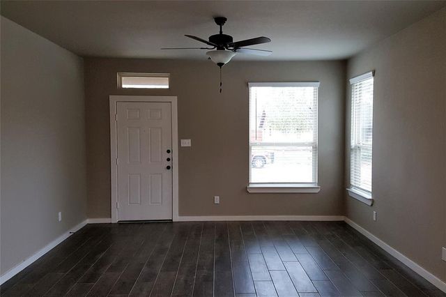 105 Wickersham A, Conroe, TX 77304