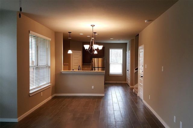 105 Wickersham A, Conroe, TX 77304