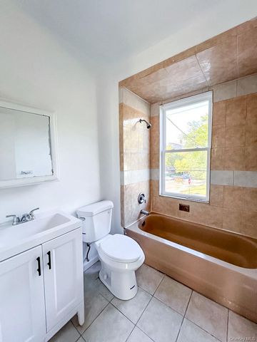 88 Warren Street, Staten Island, NY 10304