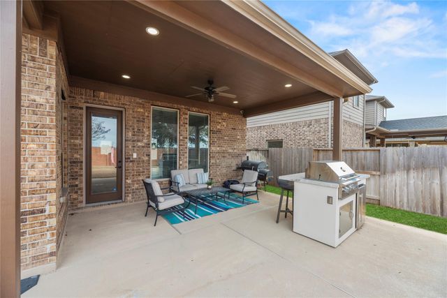 18718 Fairmont Springs Court, Cypress, TX 77429