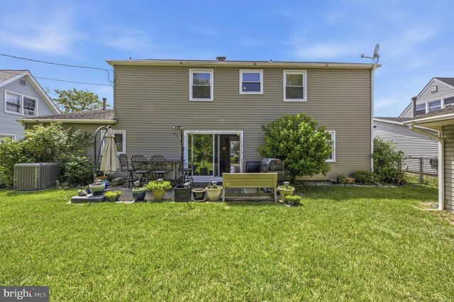 10 GALTON LN, Willingboro, NJ 08046