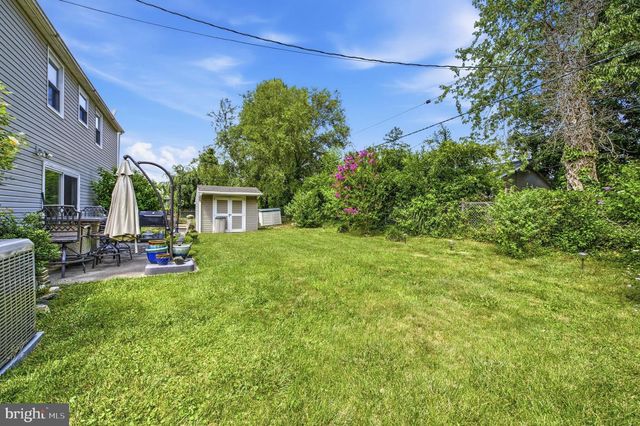 10 GALTON LN, Willingboro, NJ 08046