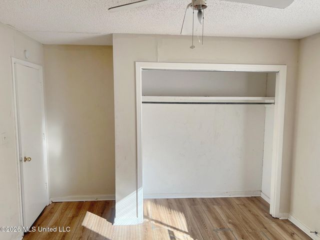 800 Meadow Hill Drive, Clinton, MS 39056