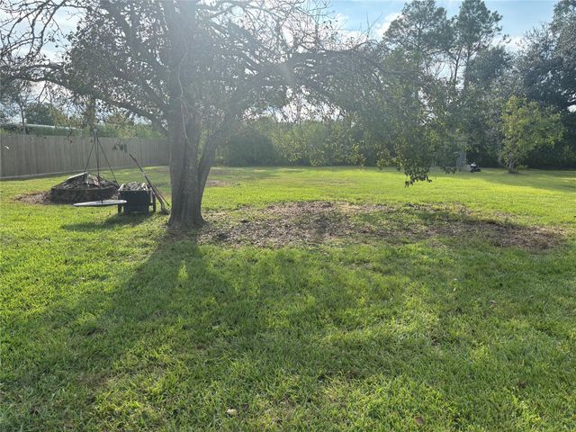 5036 Singletary Road, Alvin, TX 77511