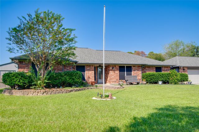 5036 Singletary Road, Alvin, TX 77511