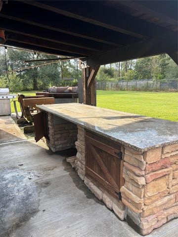 5036 Singletary Road, Alvin, TX 77511