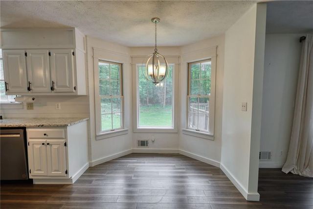 455 Riverbend Drive, Mcdonough, GA 30252