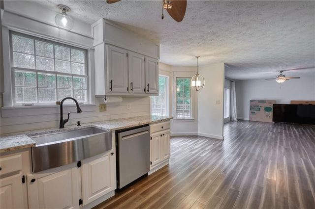 455 Riverbend Drive, Mcdonough, GA 30252