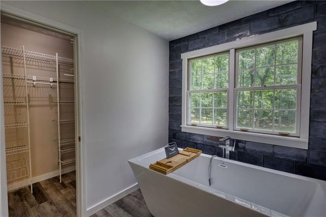455 Riverbend Drive, Mcdonough, GA 30252